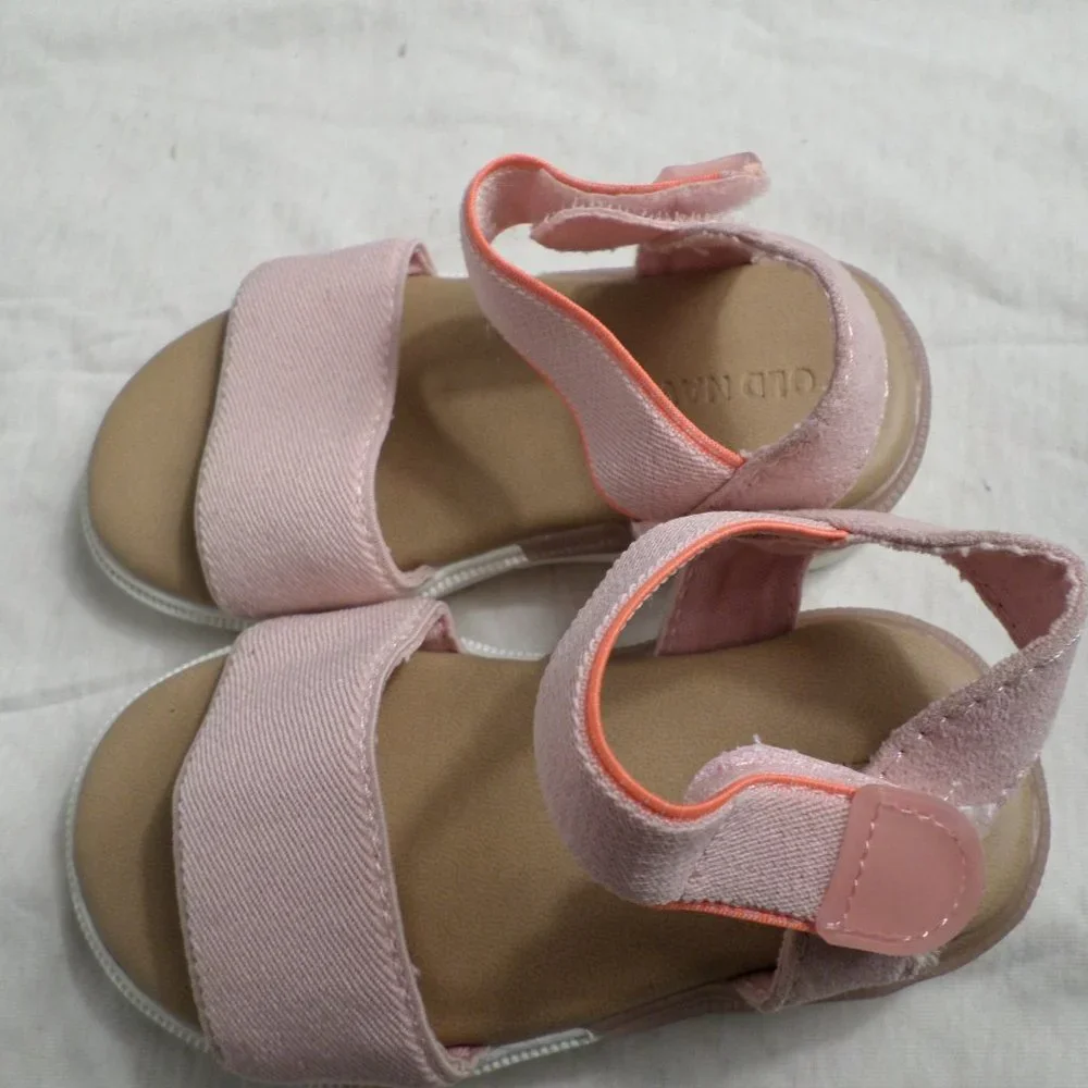 Old Navy Pink Strap Girls Sandals Velcro Strap Pink/White Size 6 (13.5)